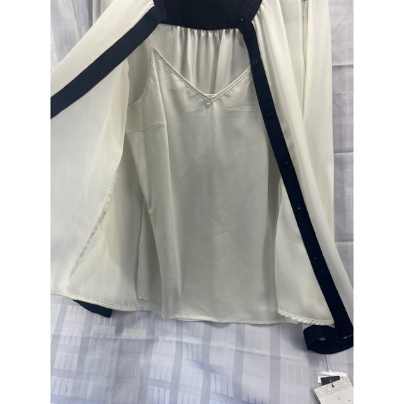 Liz Claiborne women long sleeve, size s, color white/black, button down - Picture 6 of 12